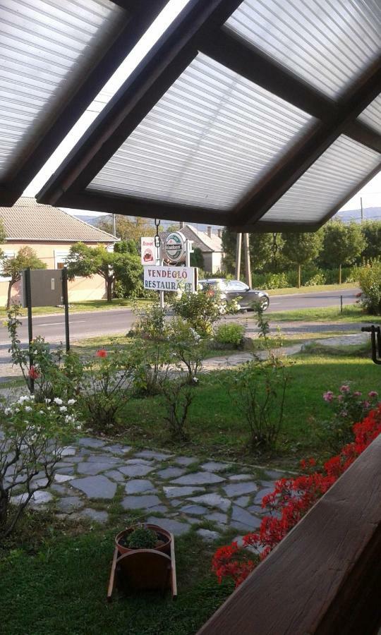 Bochmann Cottage Zalaszanto Eksteriør bilde